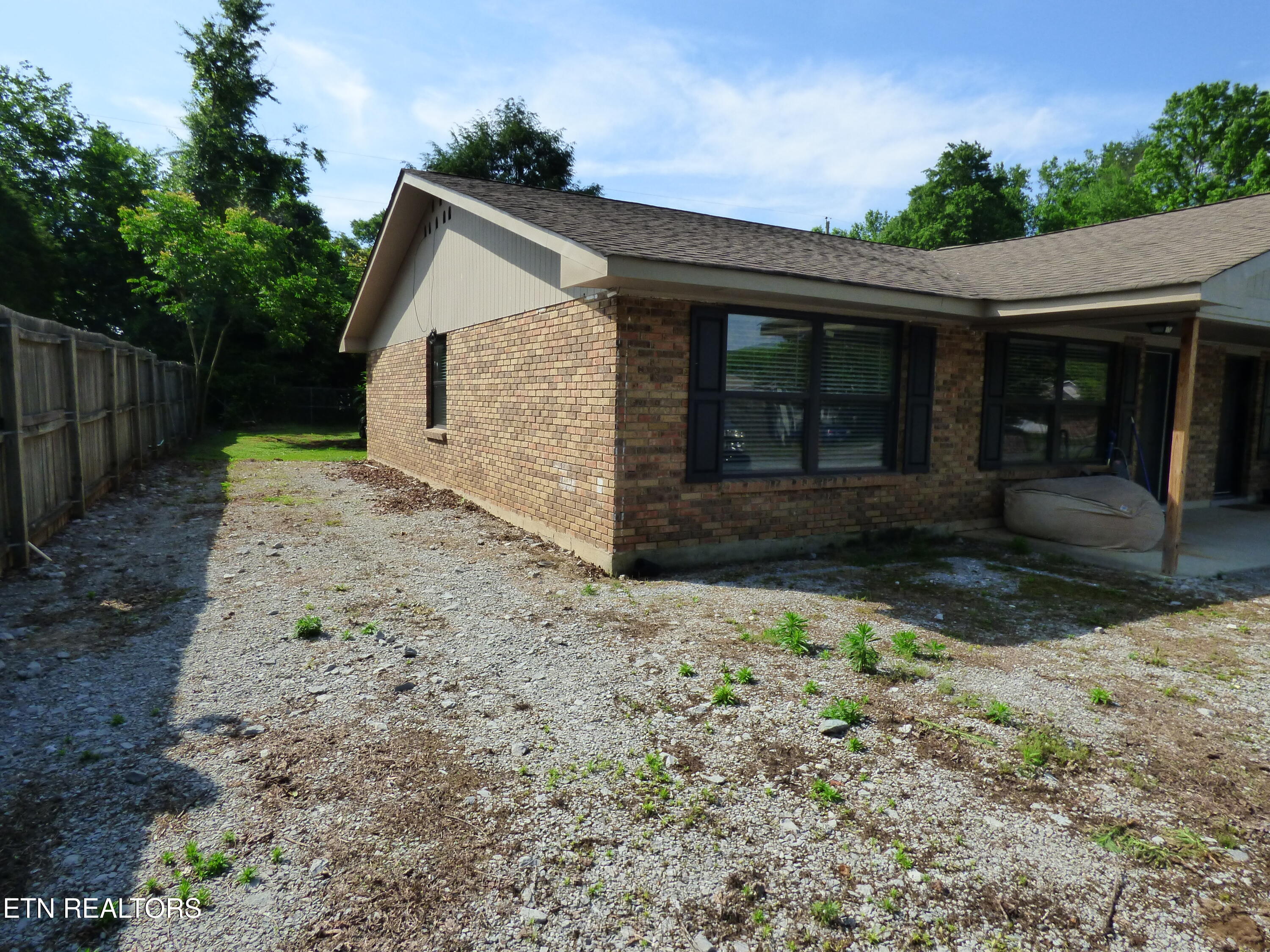 153 Travis Drive Spring City, TN 37381 - Photo 30 of 45 P1080910