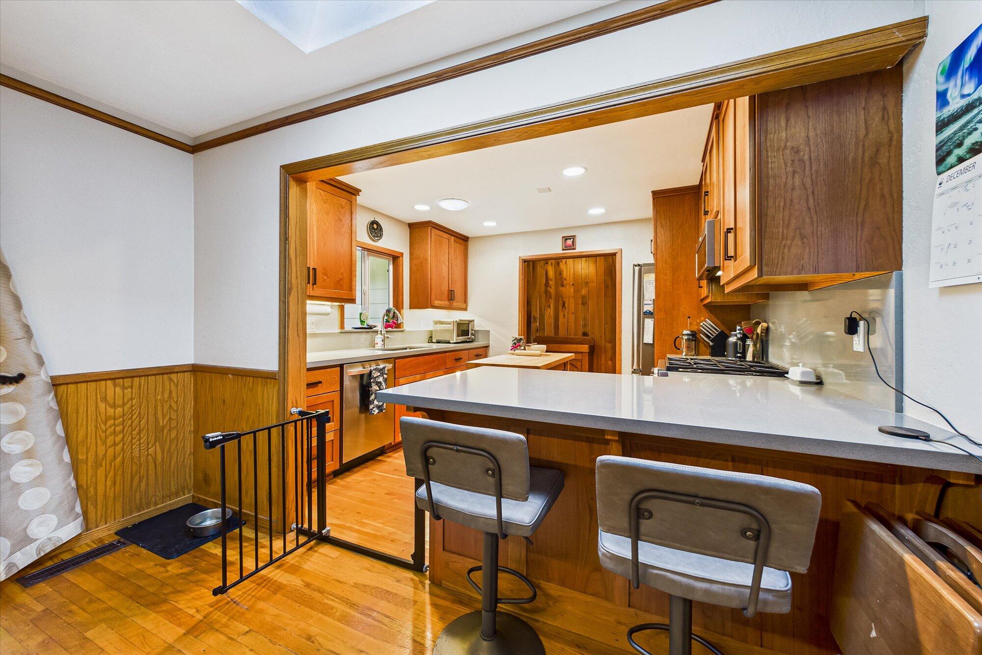 2099 Fickle Hill Road Arcata, CA 95521 - Photo 13 of 53