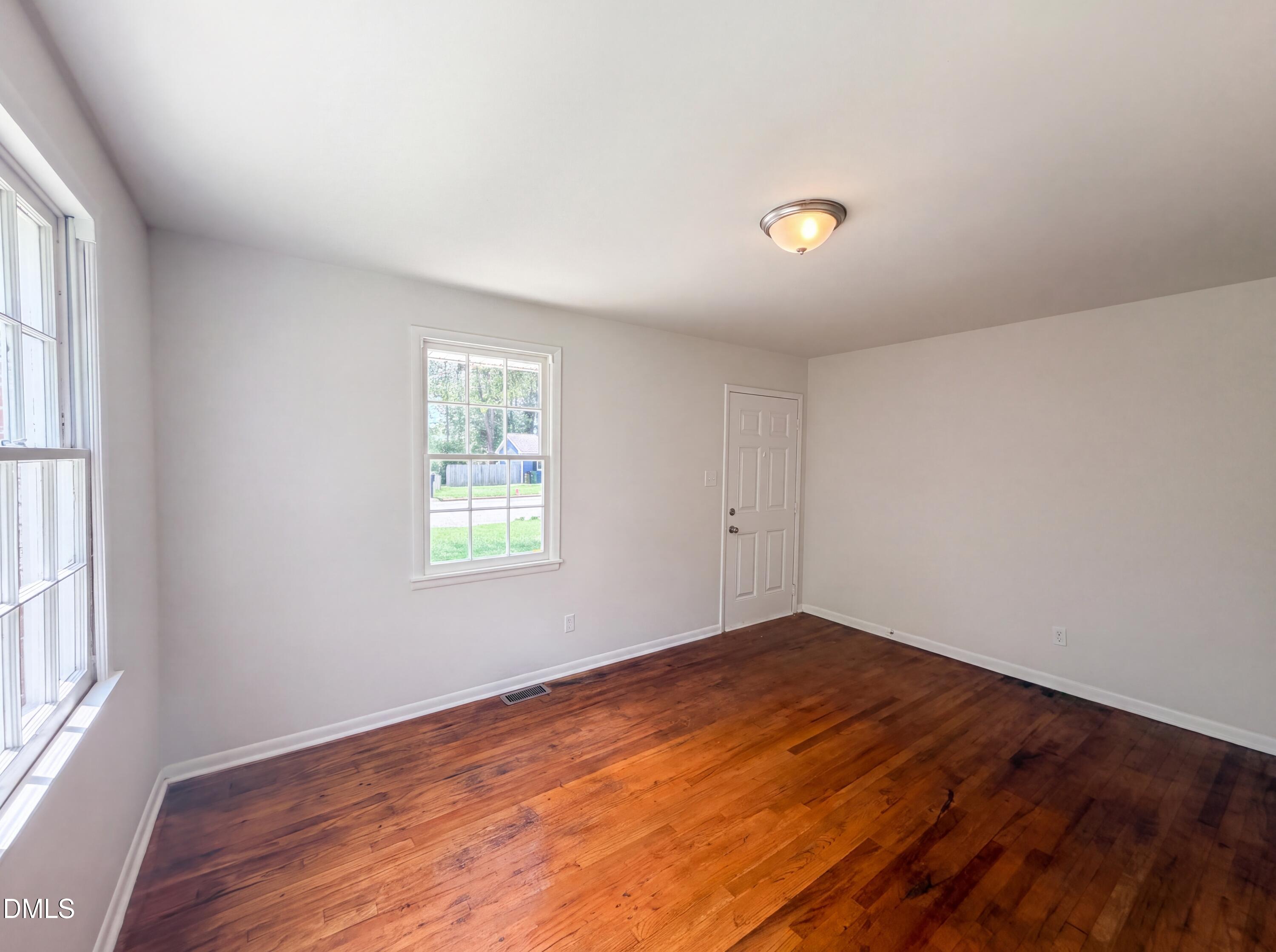705 Peyton Street Raleigh, NC 27610 - Photo 4 of 14 photo_03