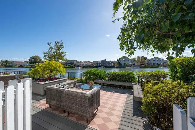 $2,399,932 | 756 Newport Circle, Redwood Shores, CA 94065