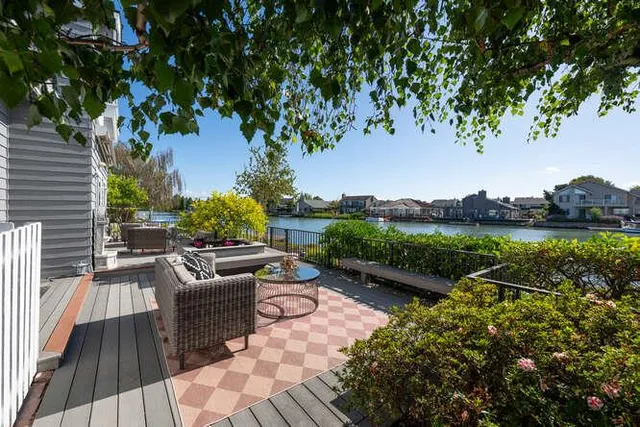 $2,399,932 | 756 Newport Circle, Redwood Shores, CA 94065