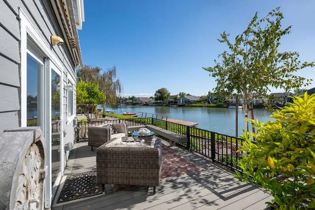 $2,399,932 | 756 Newport Circle, Redwood Shores, CA 94065