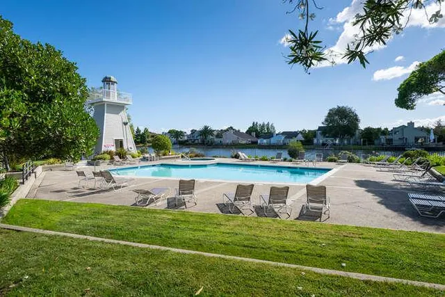 $2,399,932 | 756 Newport Circle, Redwood Shores, CA 94065