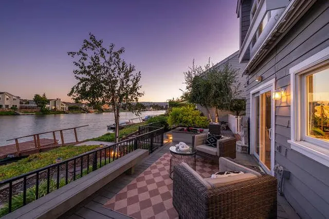 $2,399,932 | 756 Newport Circle, Redwood Shores, CA 94065