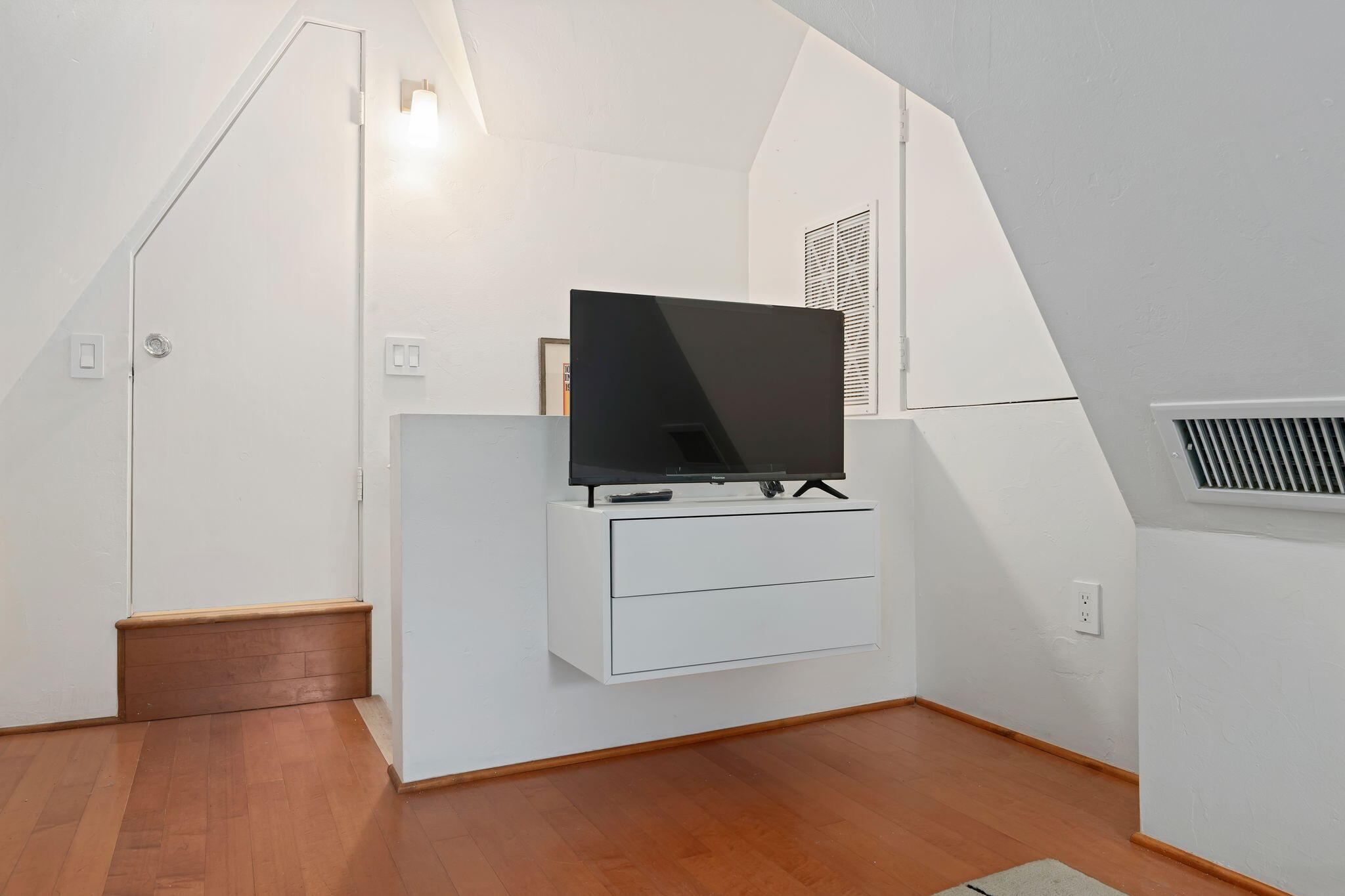 811 Picacho Lane Montecito, CA 93108 - Photo 22 of 22 a view of livingroom with furniture and flat screen tv