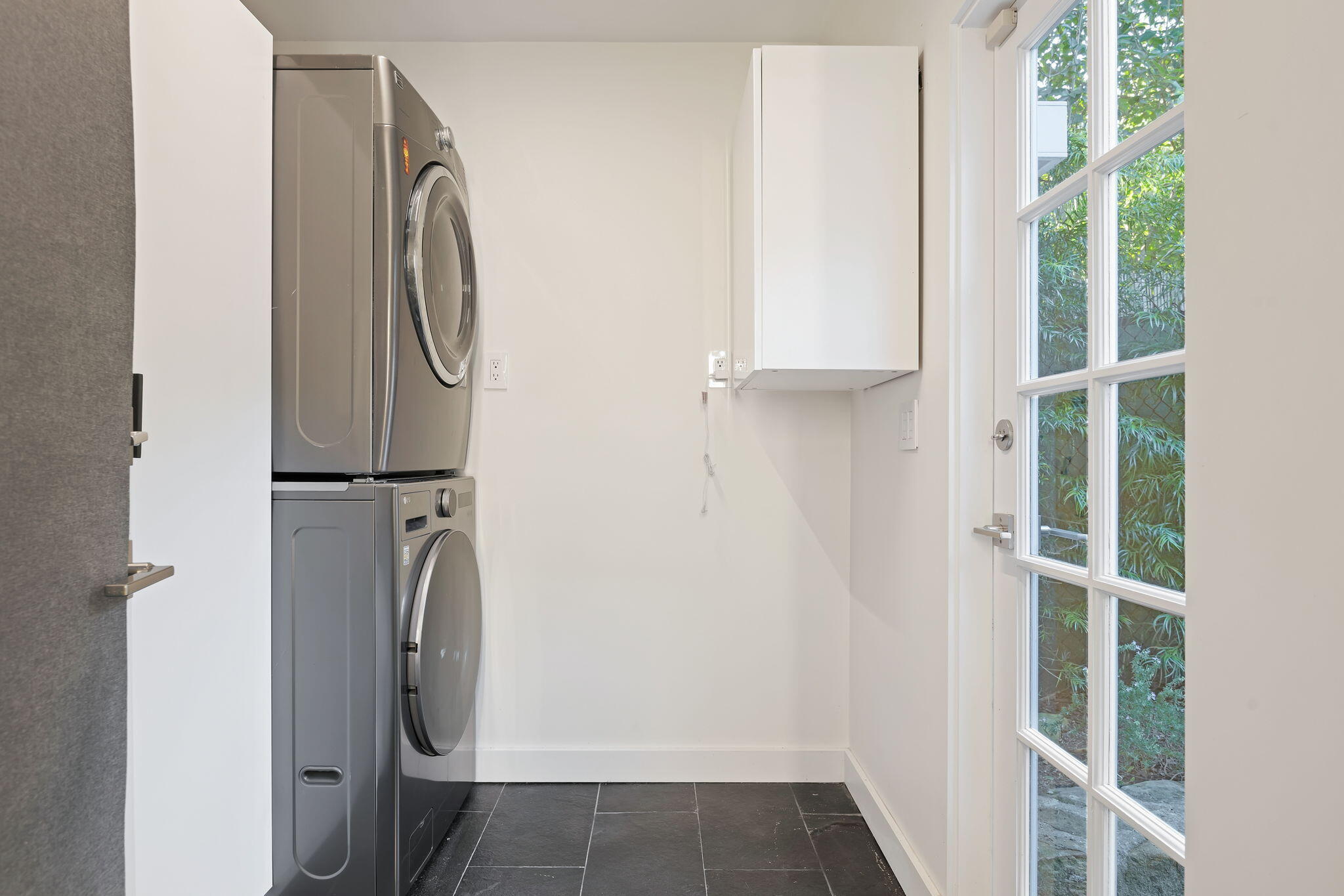 0 Picacho Lane Montecito, CA 93108 - Photo 23 of 25 a bathroom with a shower