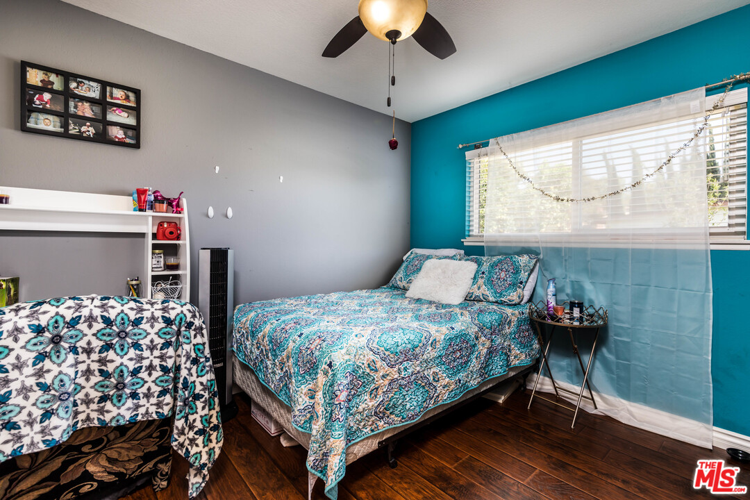 1876 Fitzgerald Road Simi Valley, CA 93065 - Photo 14 of 18