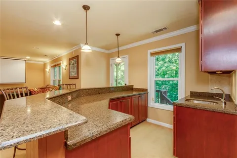 $645,000 | 320 Hillside Manor Drive Northeast, Sugar Hill, GA 30518