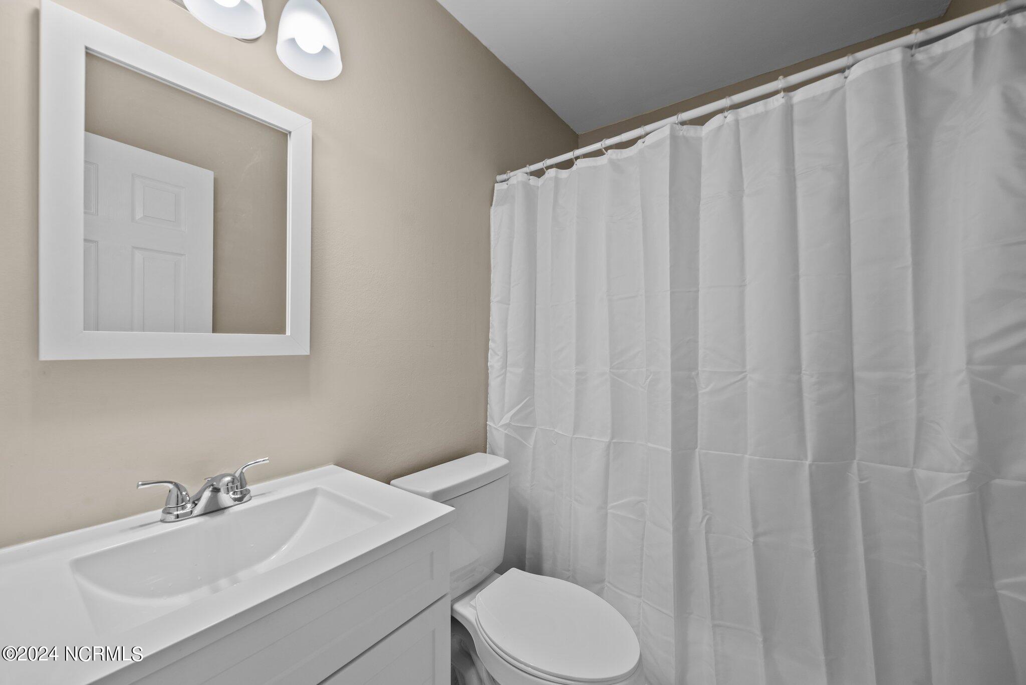 2672 Foxfire Road Farmville, NC 27828 - Photo 27 of 38 11-web-or-mls-DSC_0649