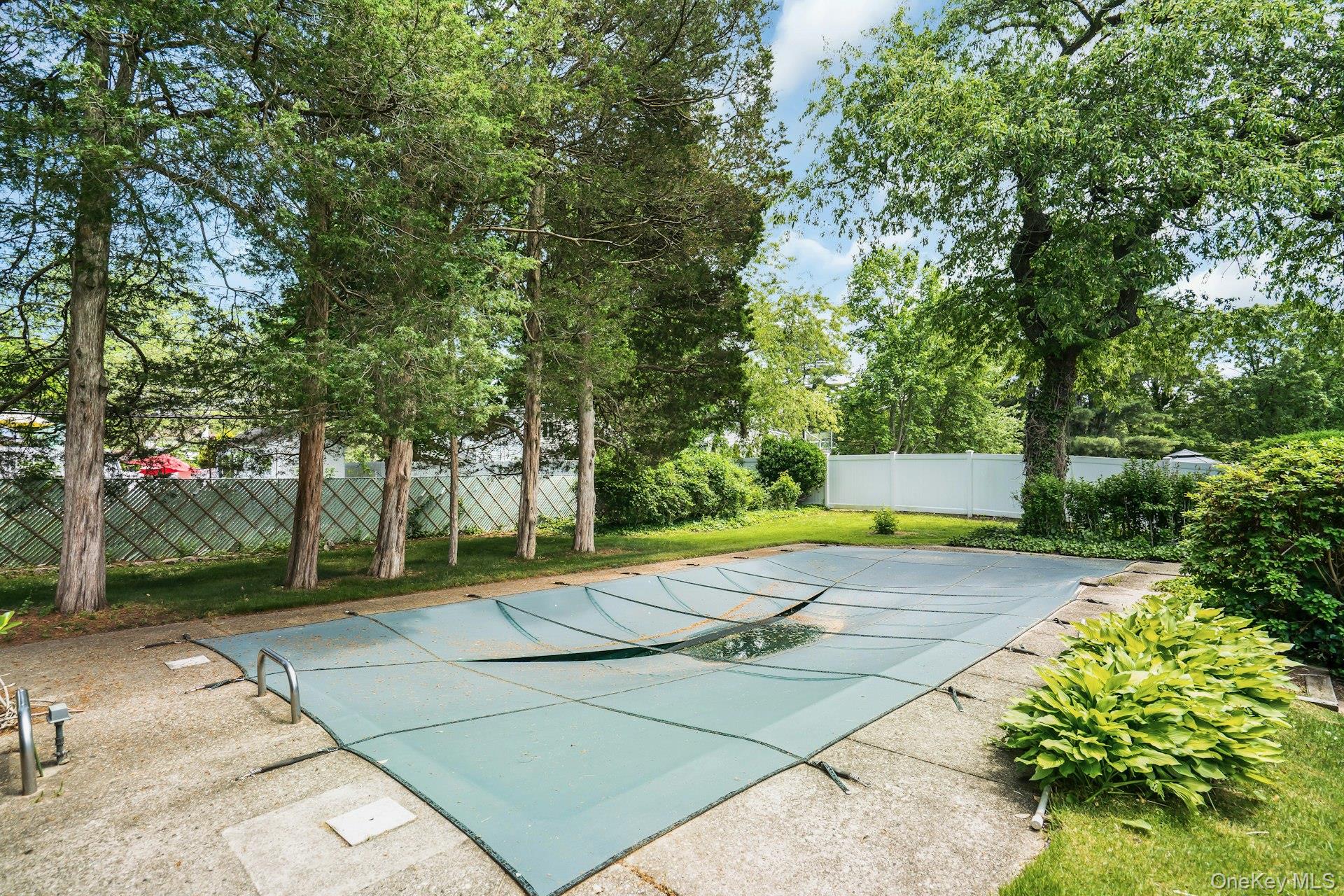 111 Daly Road East Northport, NY 11731 - Photo 36 of 38