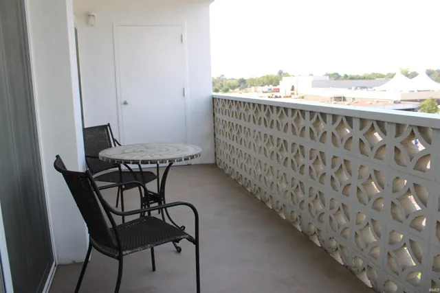 $119,000 | 1100 Erie Avenue, Unit 501, Evansville, IN 47715