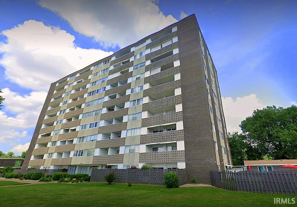 1100 Erie Avenue, Unit 501 Evansville, IN 47715 - Photo 33 of 36