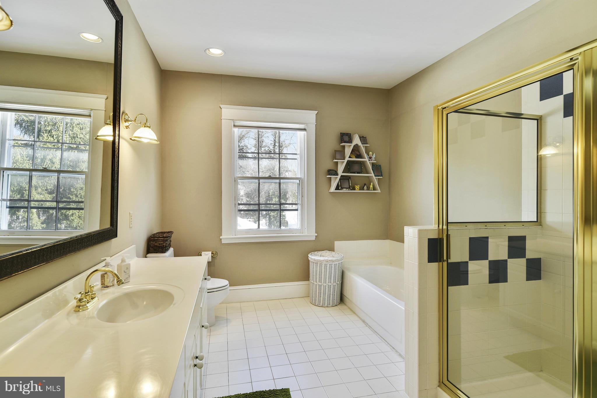 114 Garrison Forest Road Owings Mills, MD 21117 - Photo 22 of 30 Bath
