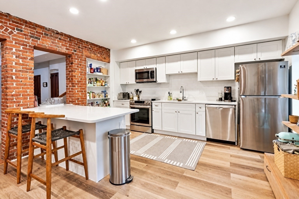 63 Rutland Street, Unit 1 Boston, MA 02118 - Photo 15 of 25