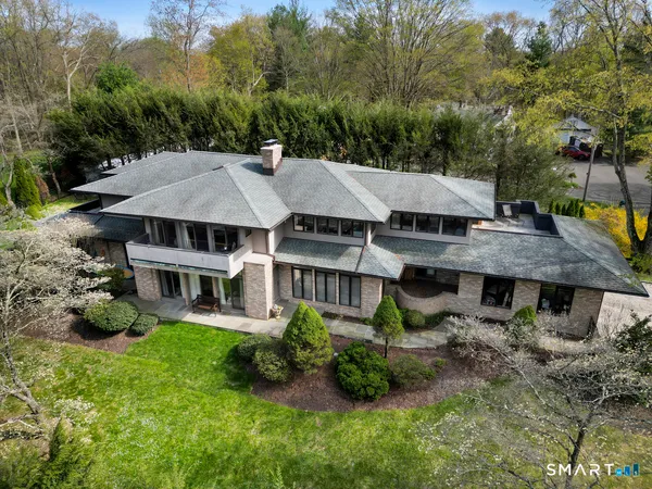 $1,249,000 | 34 Canoe Brook Road, Trumbull, CT 06611