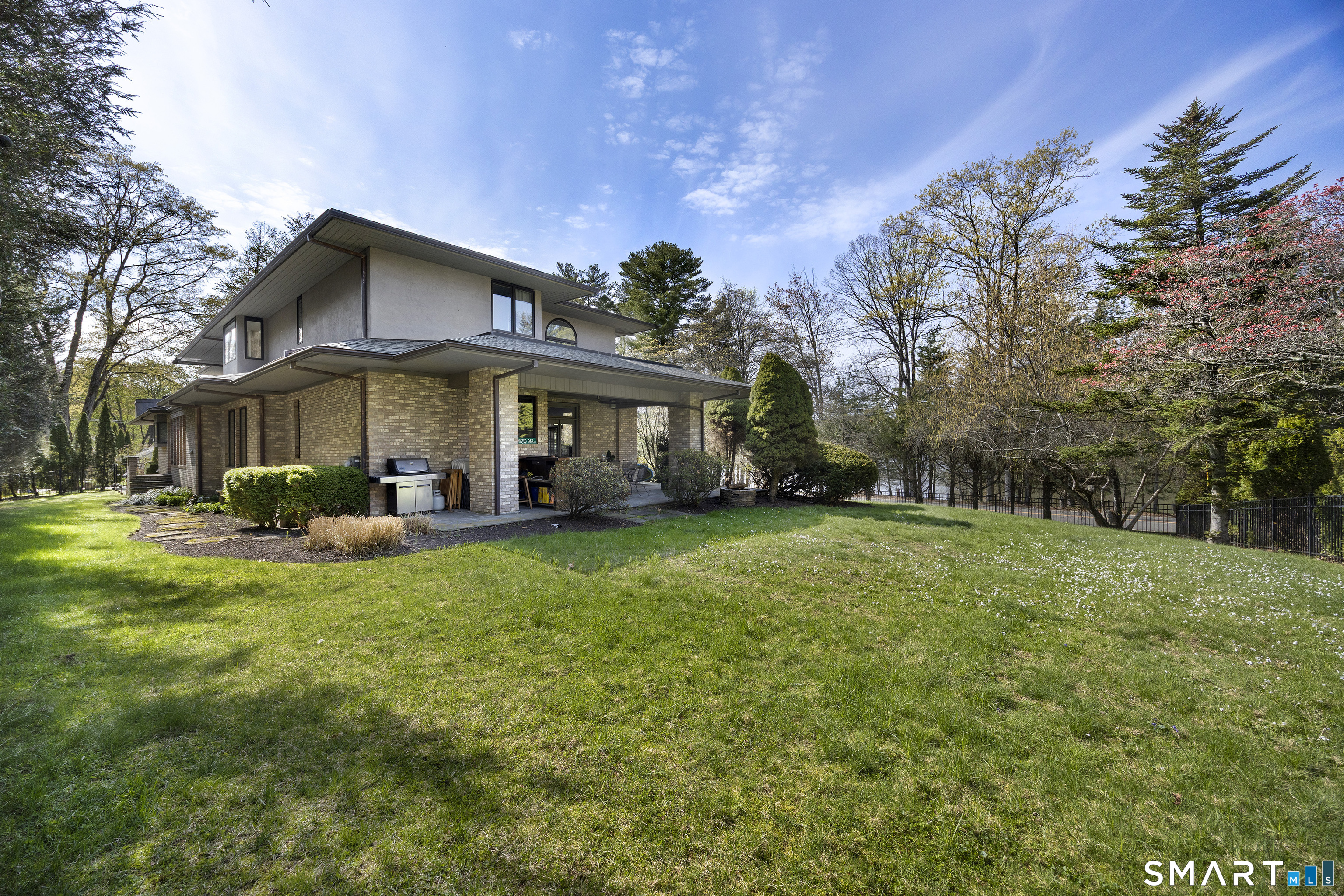 34 Canoe Brook Road Trumbull, CT 06611 - Photo 28 of 37