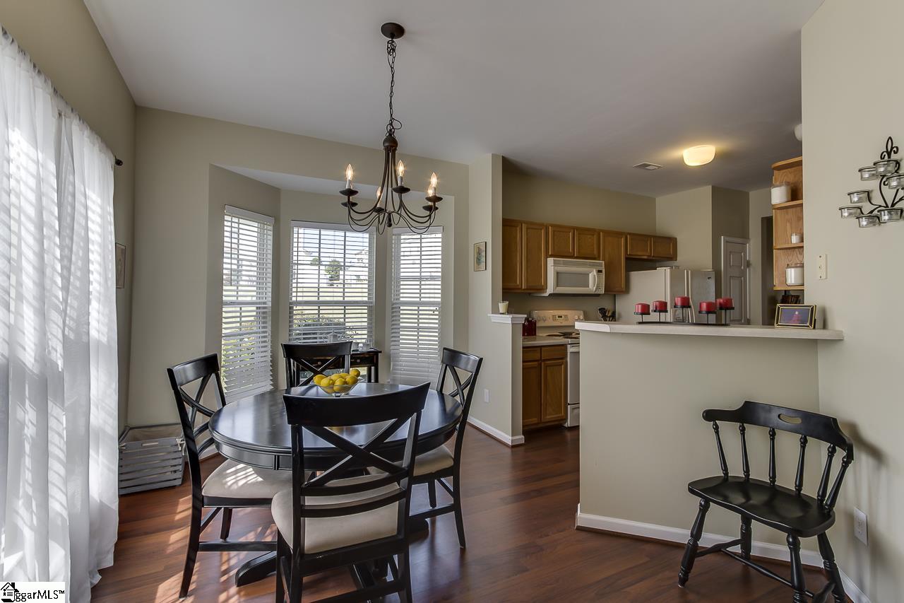 33 Spring Crossing Circle Greer, SC 29650 - Photo 8 of 31