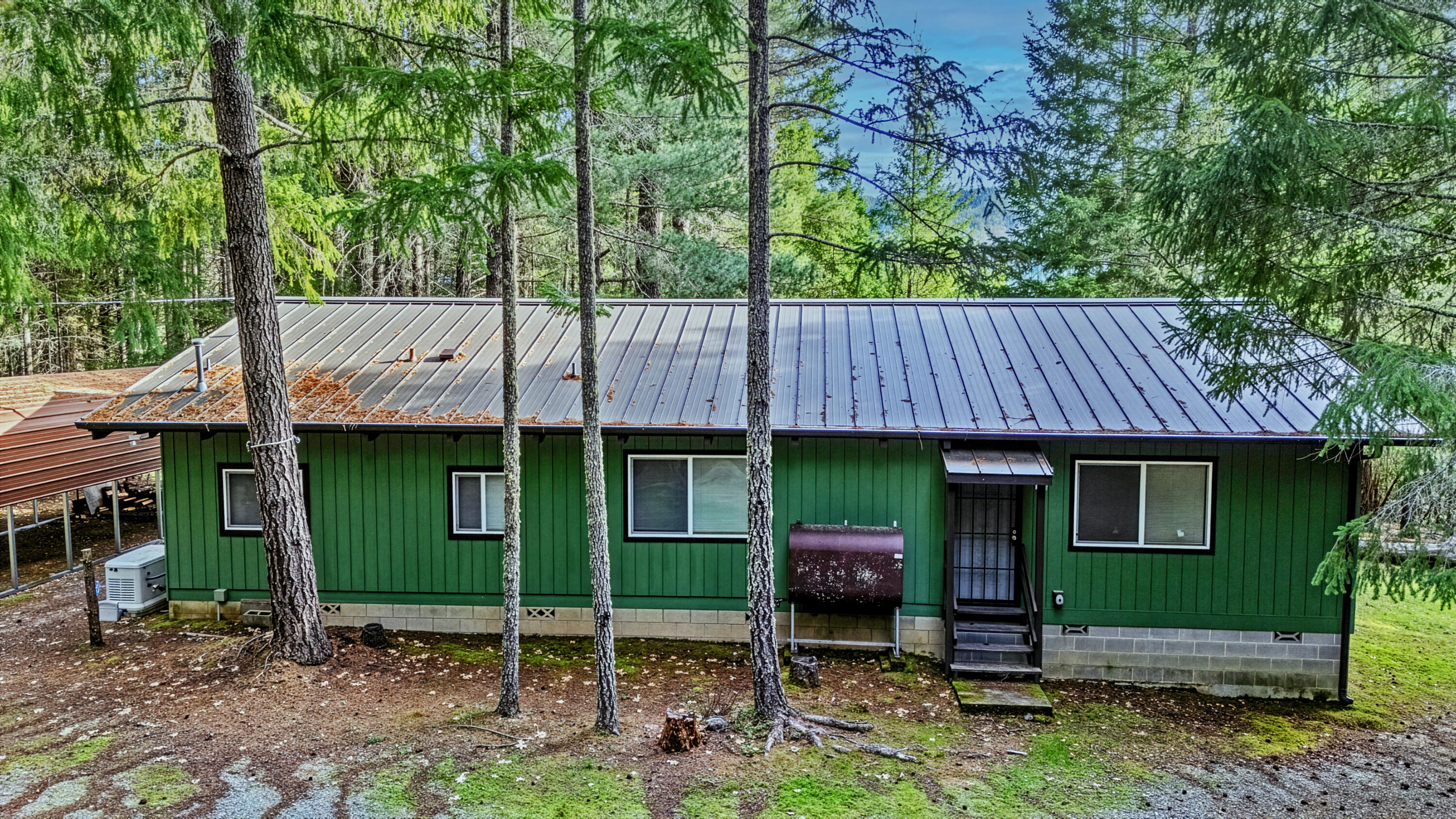 5395 Deer Creek Road Selma, OR 97538 - Photo 25 of 43 5395drone (3)