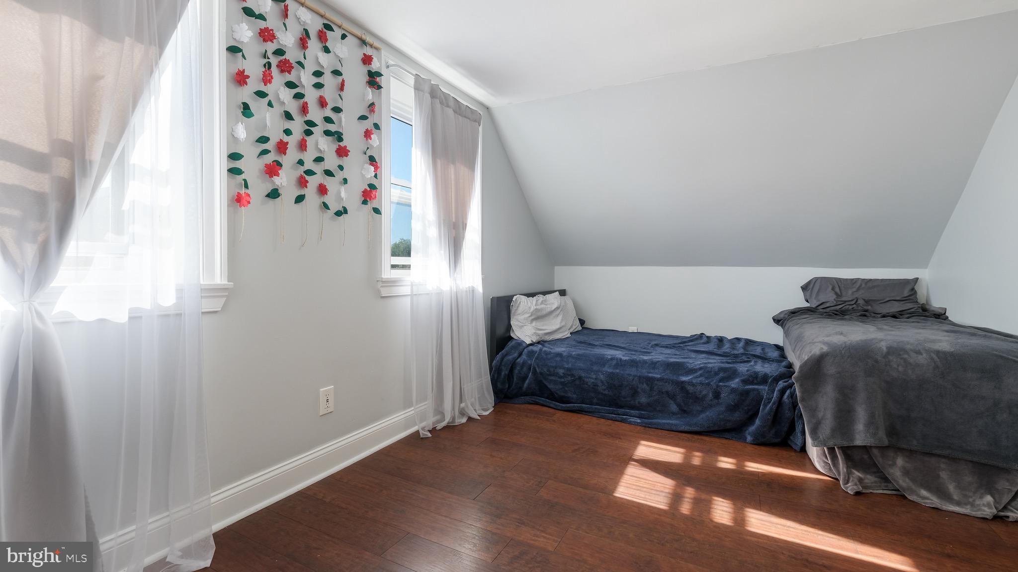 712 North York Road Willow Grove, PA 19090 - Photo 23 of 27 a bedroom with a bed and a window in it