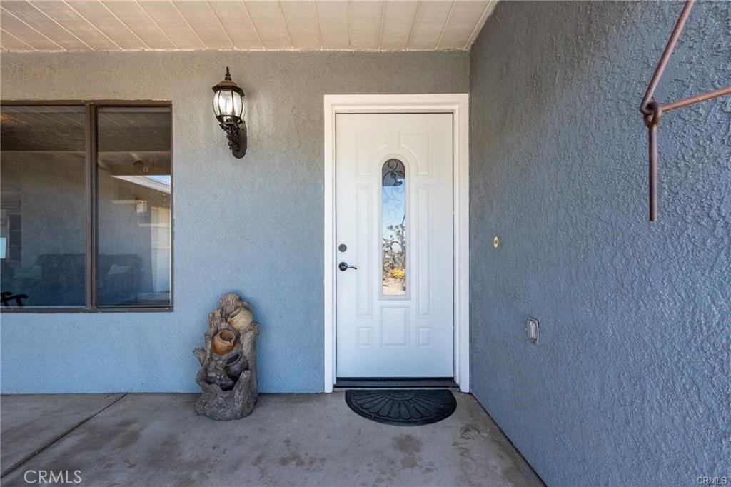 10971 Adobe Road Oak Hills, CA 92344 - Photo 7 of 49 a view of empty room