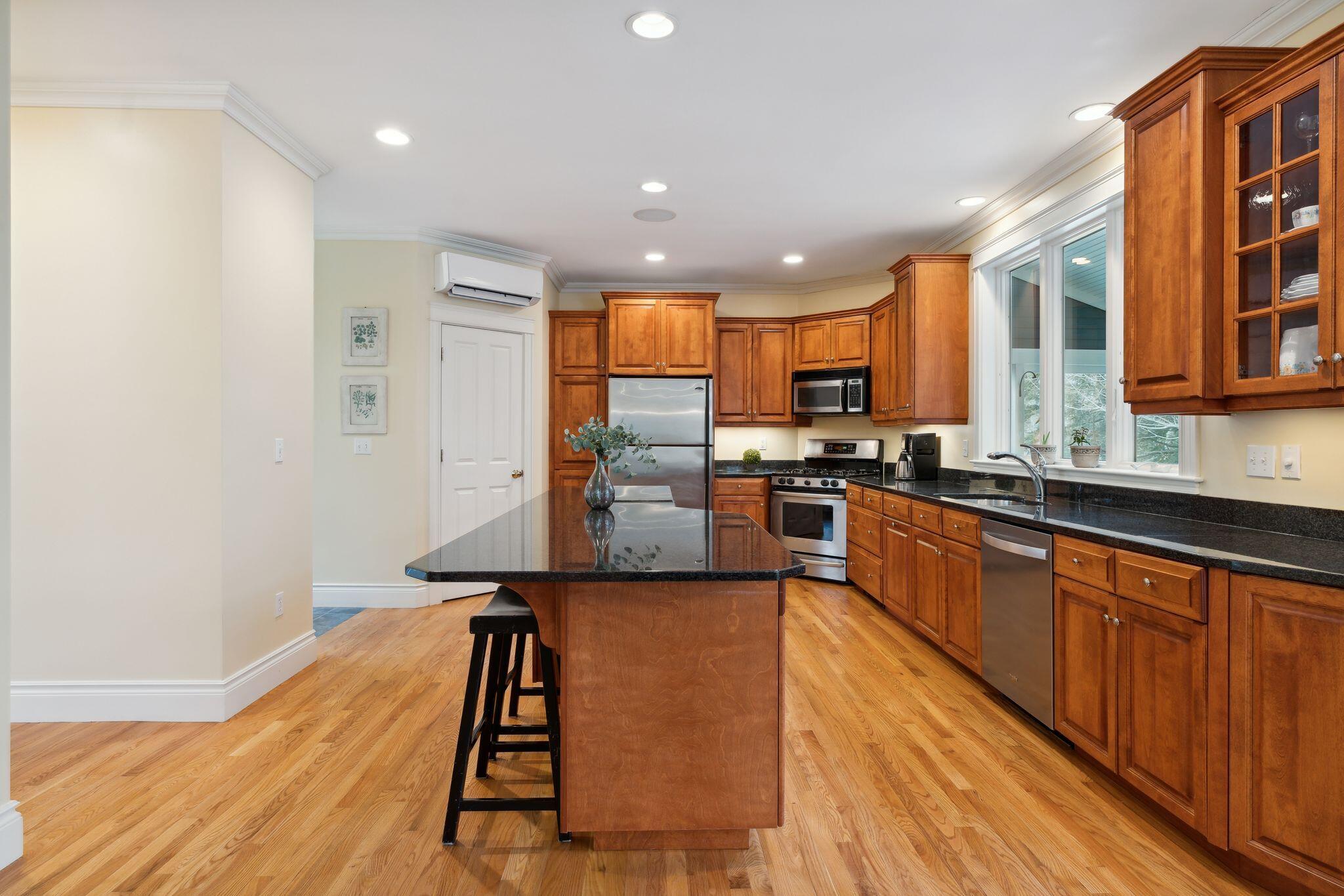 25 Cross Hill Road Cape Elizabeth, ME 04107 - Photo 14 of 54 37_DSC05988