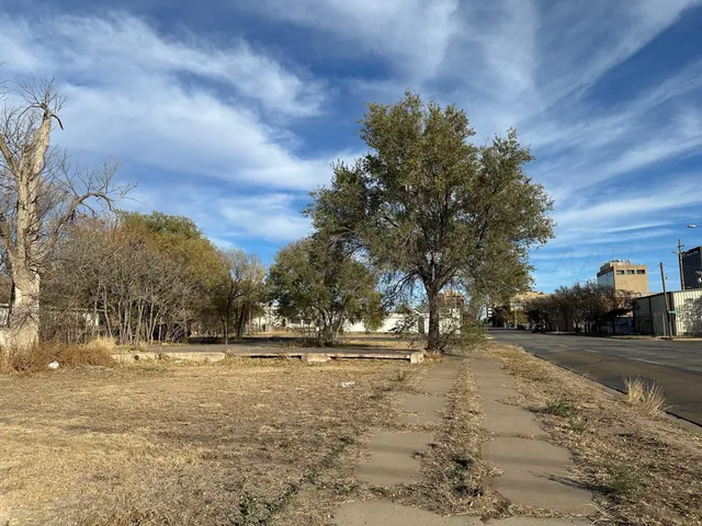 a view of outdoor space with city view