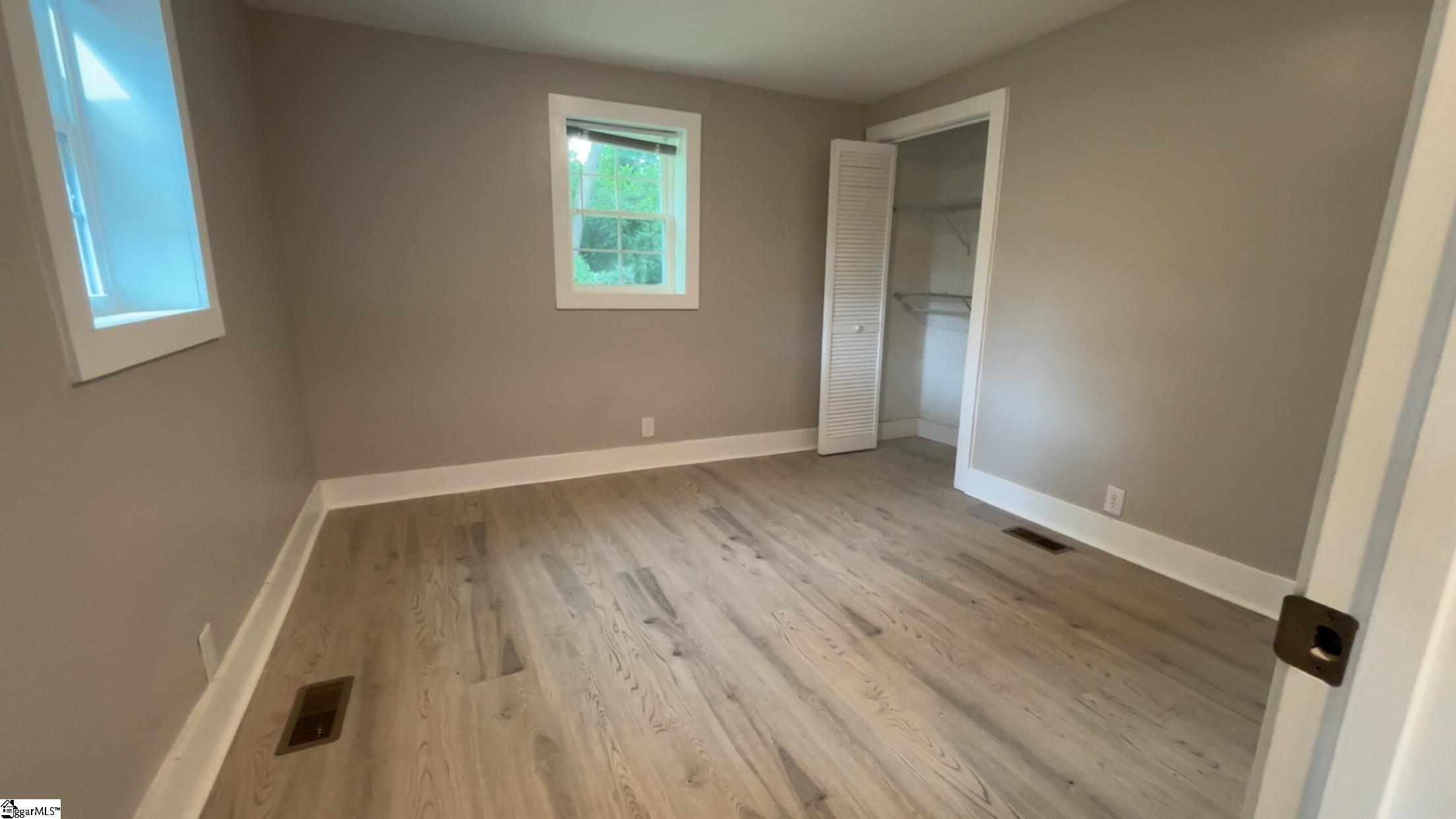 148 Loop Street Wellford, SC 29385 - Photo 8 of 14