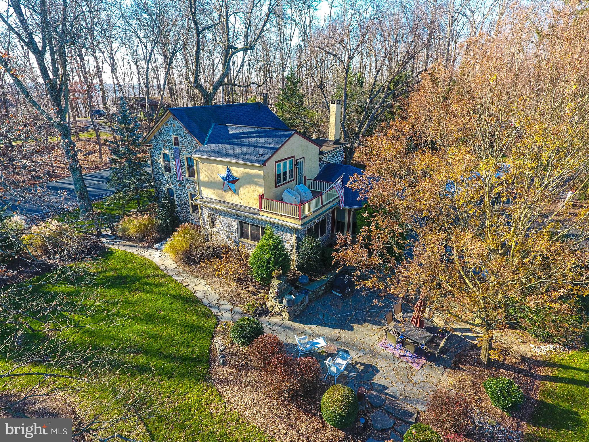 2613 Hill Road Green Lane, PA 18054 - Photo 141 of 146 View of patios and main home balcony