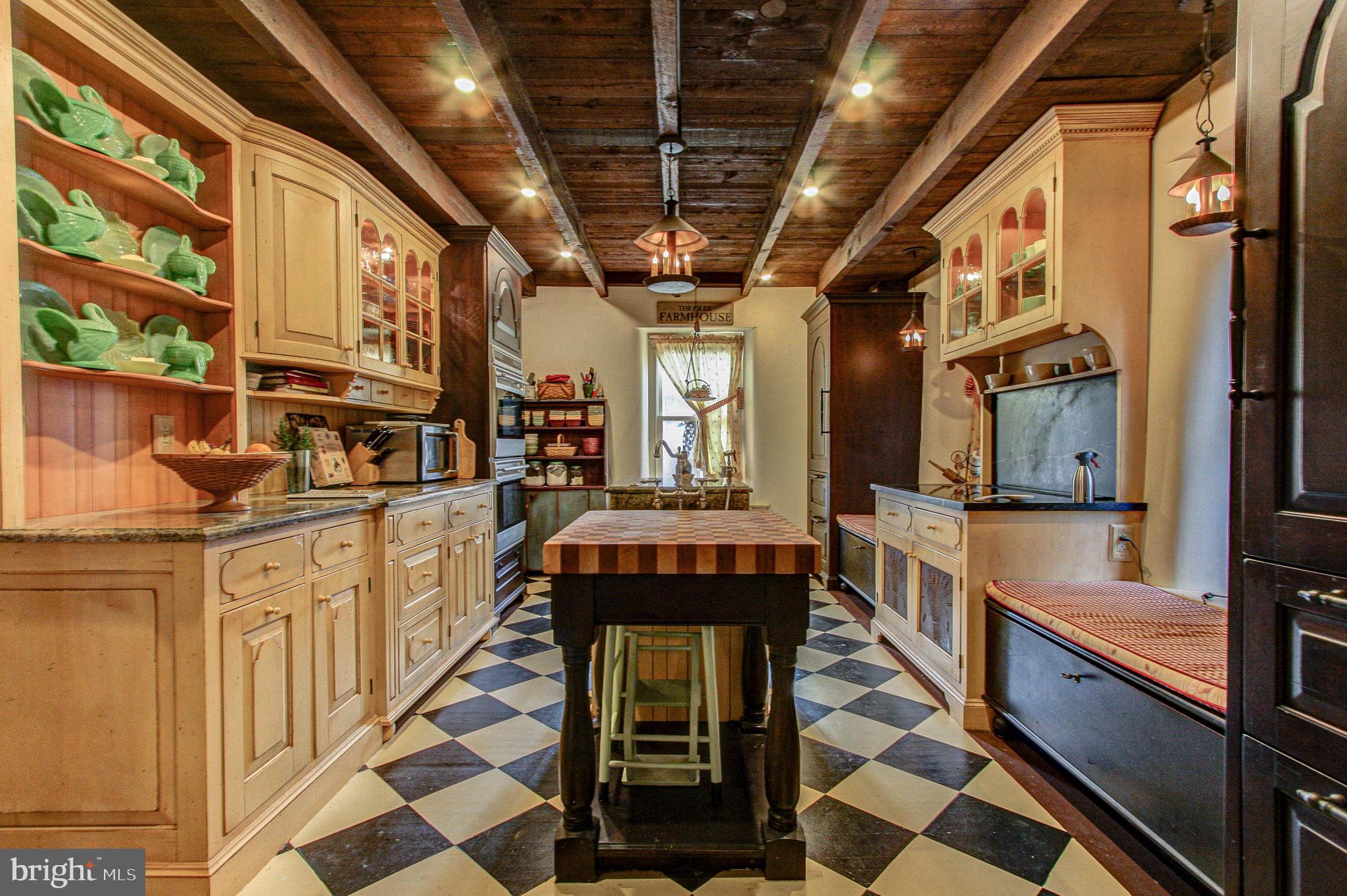 2613 Hill Road Green Lane, PA 18054 - Photo 24 of 146 Hidden storage & professional appliances