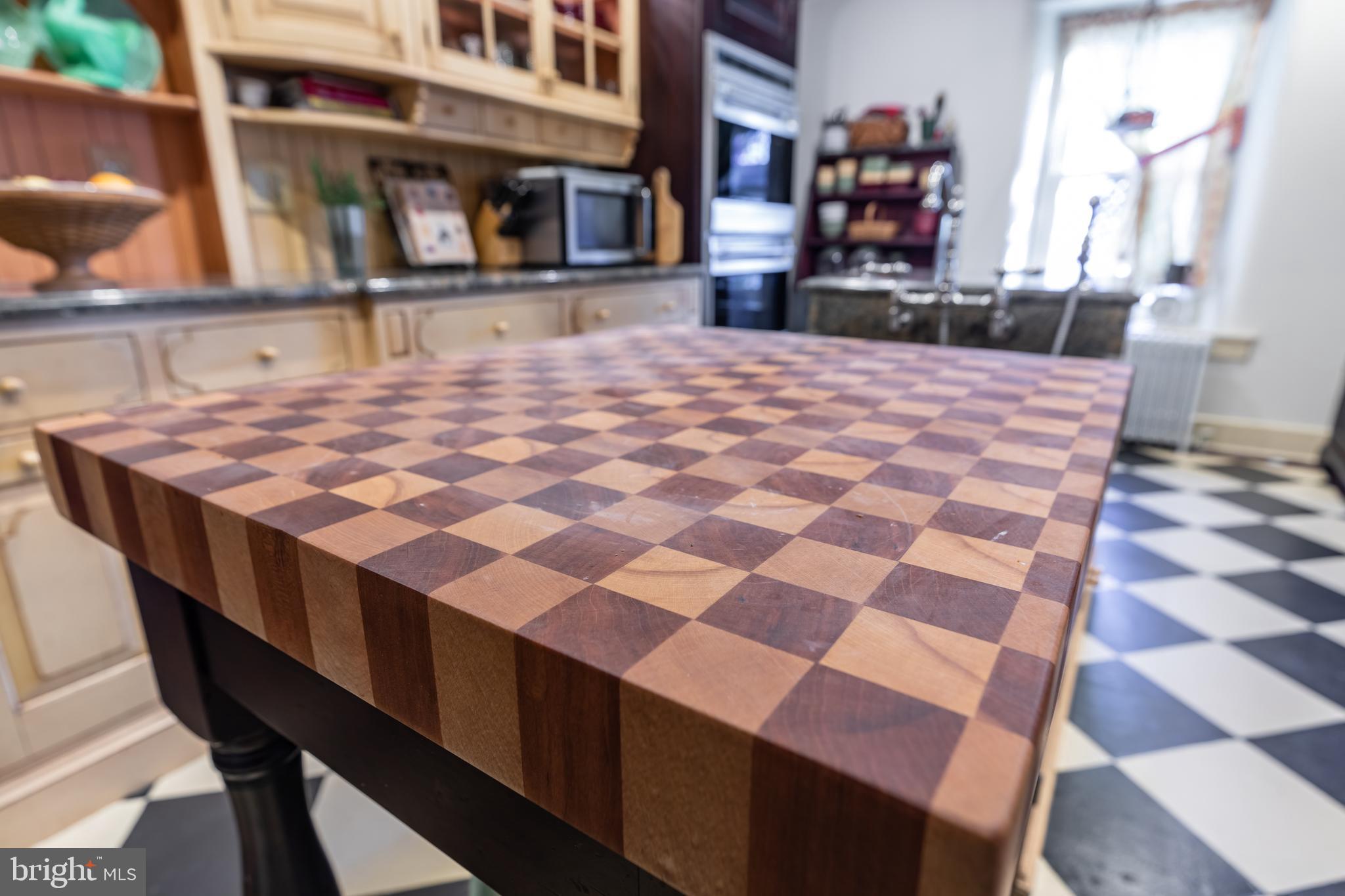 2613 Hill Road Green Lane, PA 18054 - Photo 28 of 146 Custom checkerboard butcher block!