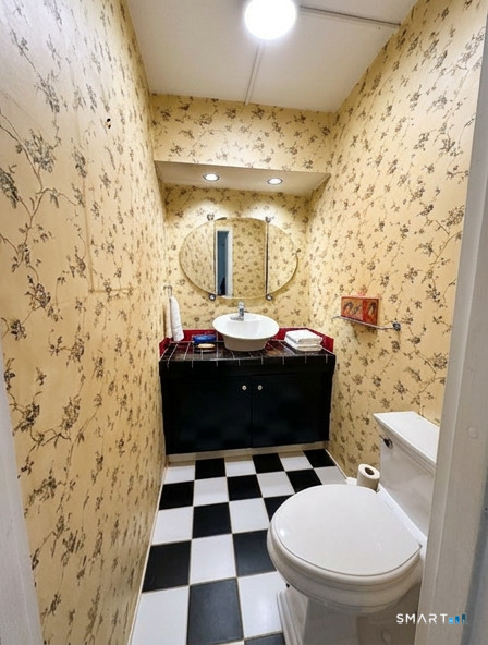 65 Glenbrook Road, Unit 8D Stamford, CT 06902 - Photo 7 of 7 Gallery Image 7
