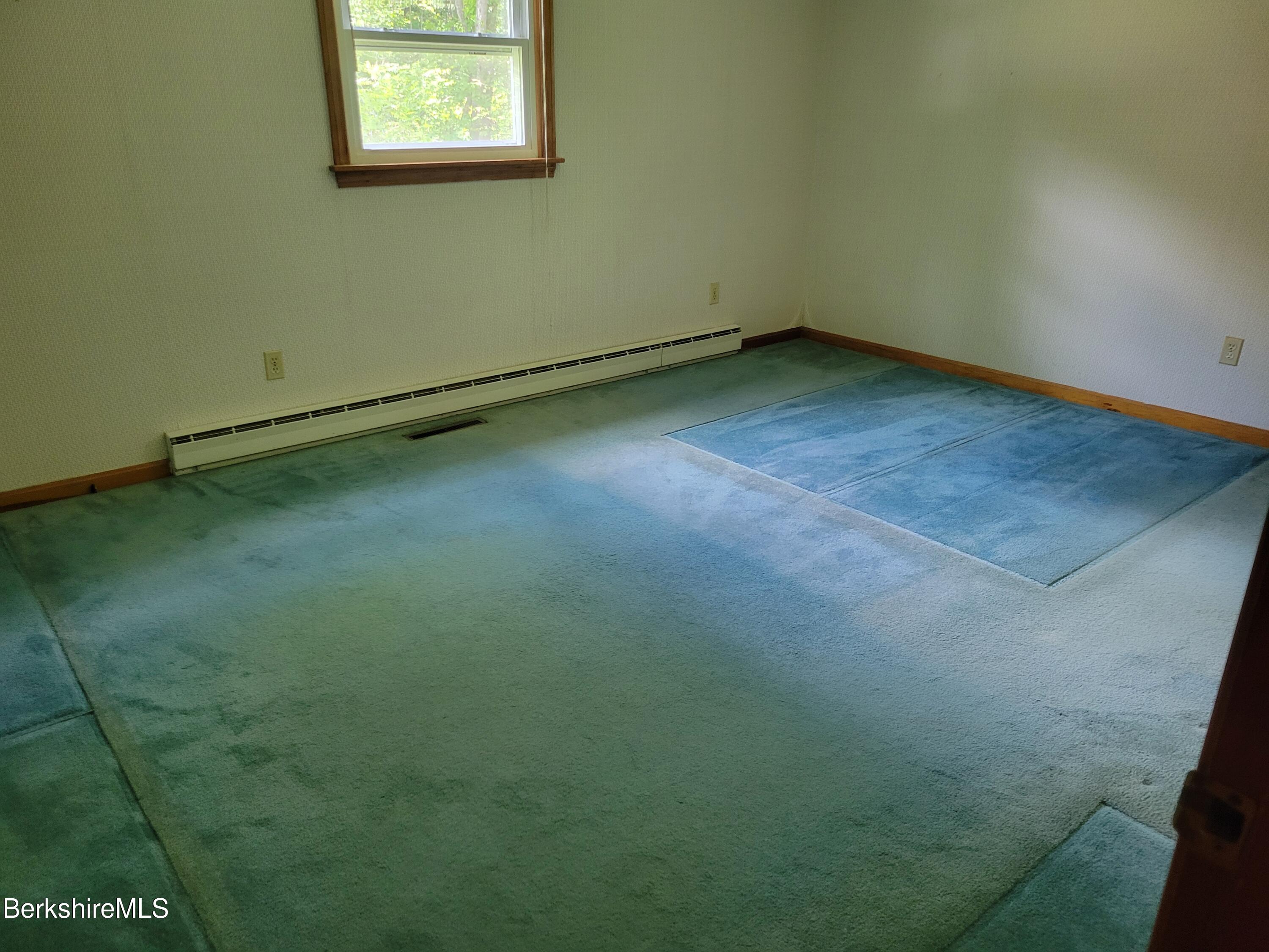 68 Wade Inn Road Becket, MA 01223 - Photo 9 of 18 1000002375