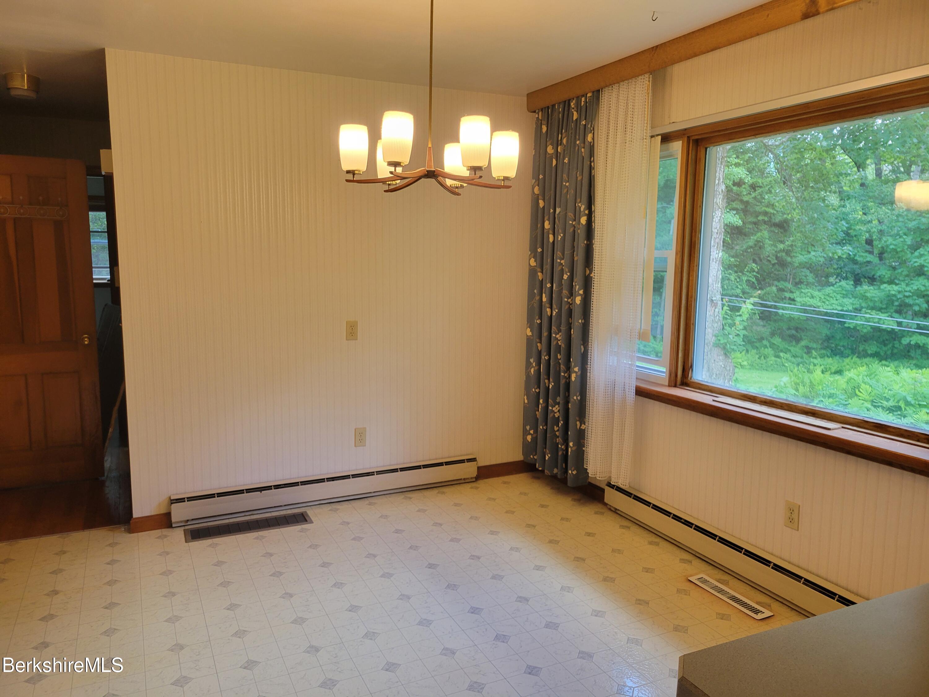 68 Wade Inn Road Becket, MA 01223 - Photo 10 of 18 1000002370