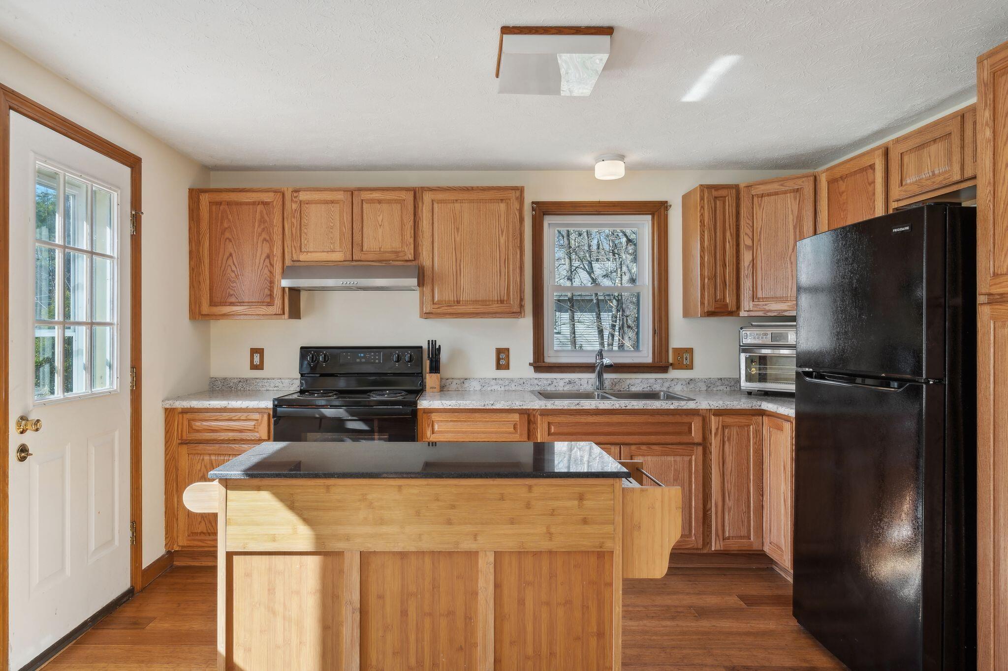 203 Old Portland Road North Waterboro, ME 04061 - Photo 13 of 31 20_DSC01621