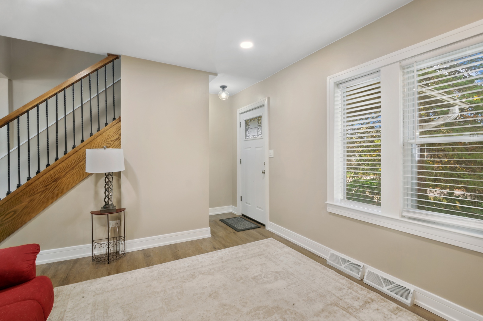 236 North West Road Lombard, IL 60148 - Photo 3 of 23