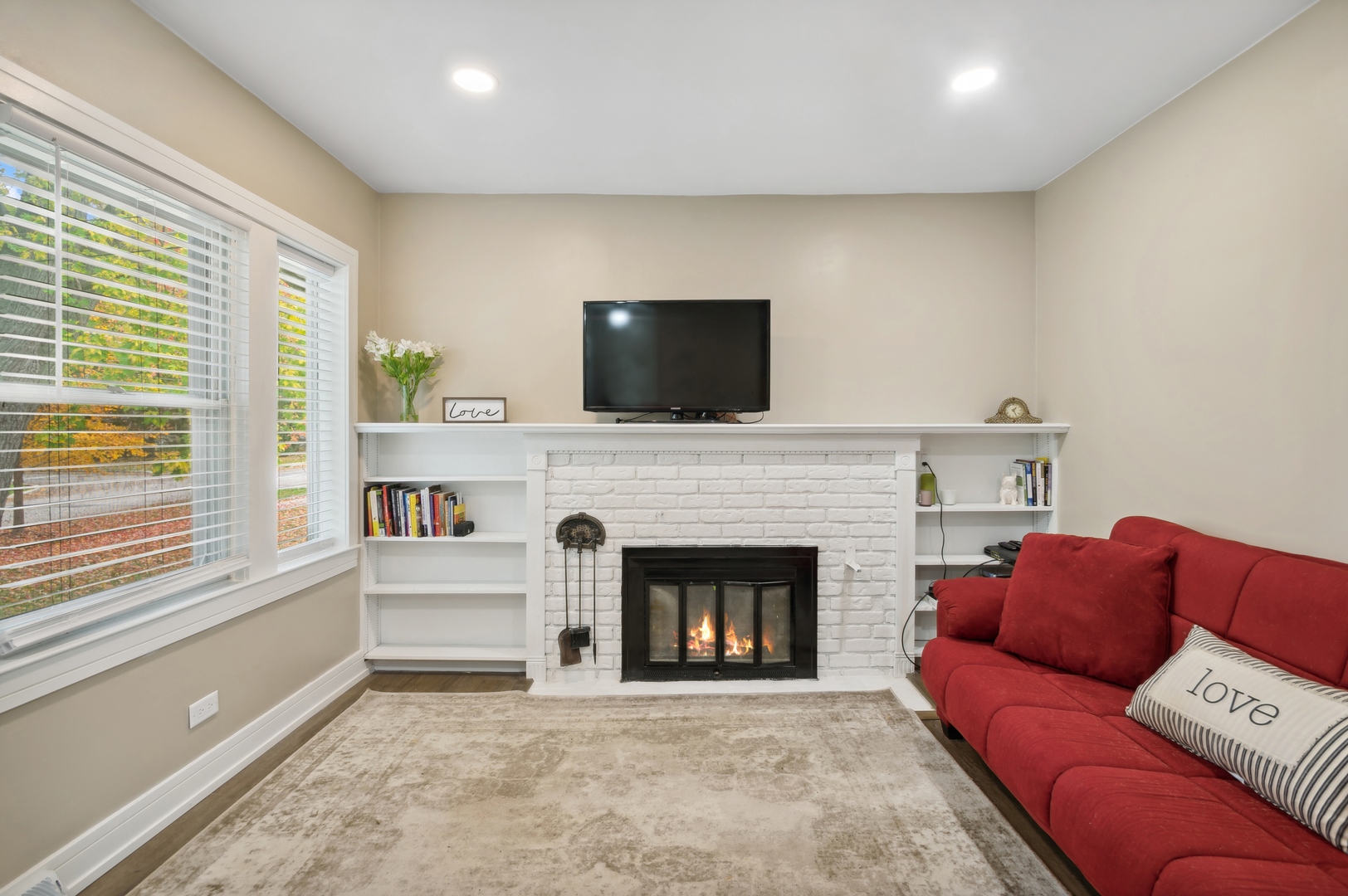 236 North West Road Lombard, IL 60148 - Photo 4 of 23