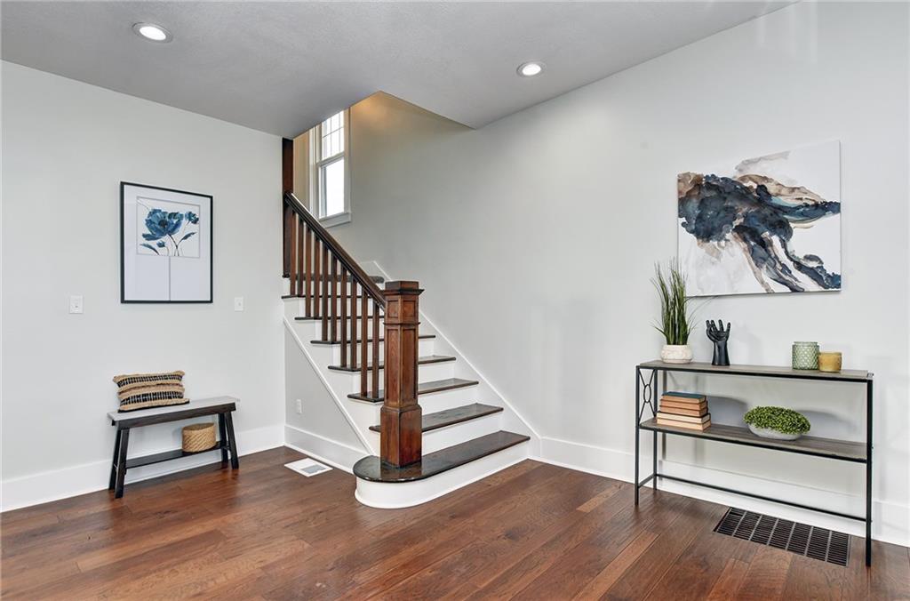 1313 Freeport Road Natrona Heights, PA 15065 - Photo 6 of 25 Gallery Image 6