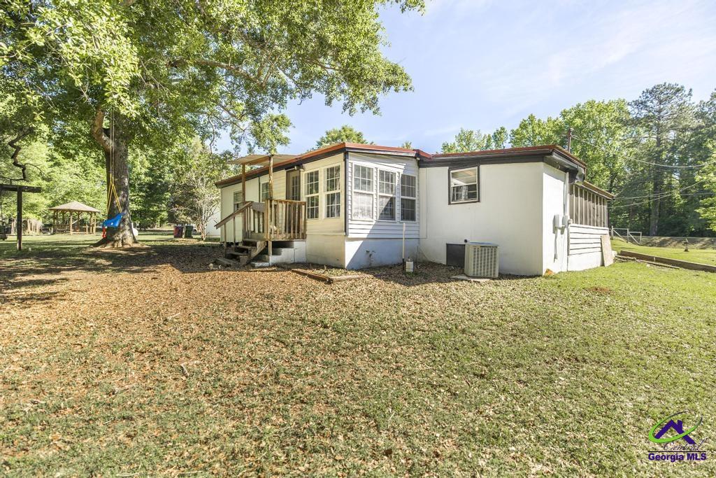 8494 Lower Thomaston Road Lizella, GA 31052 - Photo 27 of 35