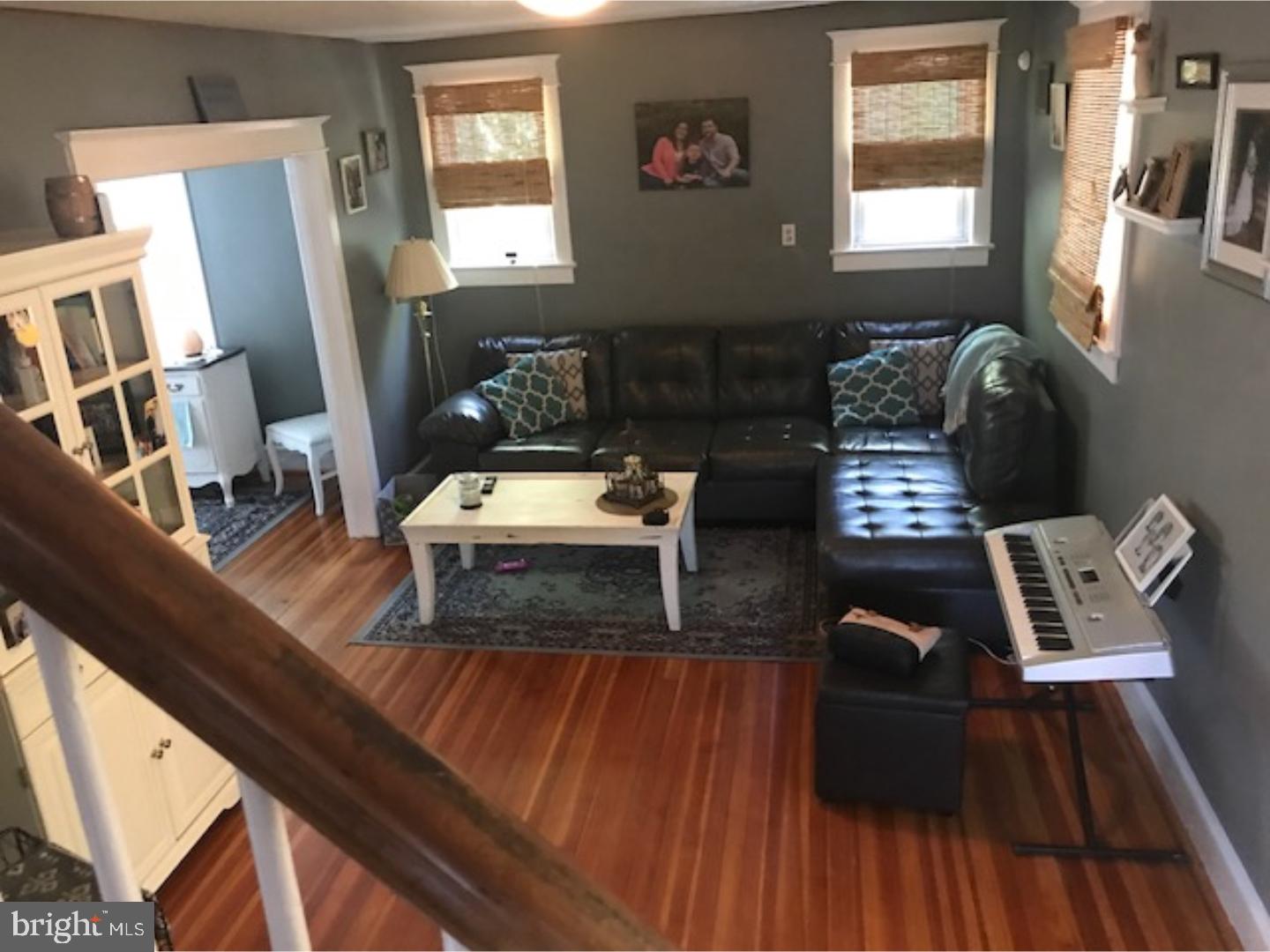 601 Arndt Avenue Riverside, NJ 08075 - Photo 12 of 20 Living Room
