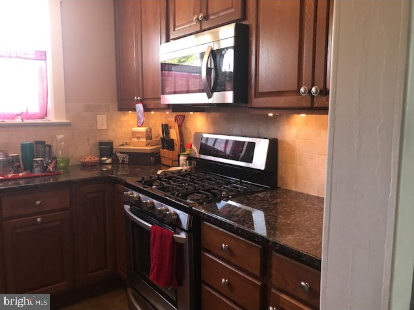 601 Arndt Avenue Riverside, NJ 08075 - Photo 6 of 20 Kitchen
