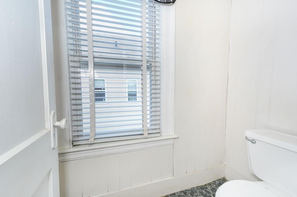 13 Benedict Road Worcester, MA 01604 - Photo 17 of 29 Gallery Image 17