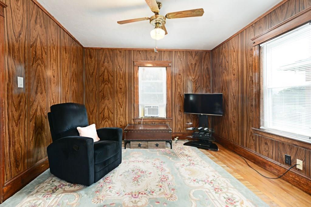 13 Benedict Road Worcester, MA 01604 - Photo 4 of 29 Gallery Image 4