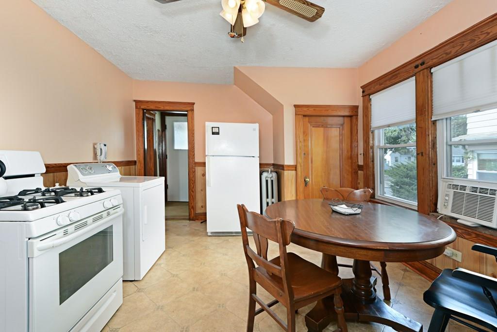 13 Benedict Road Worcester, MA 01604 - Photo 9 of 29 Gallery Image 9