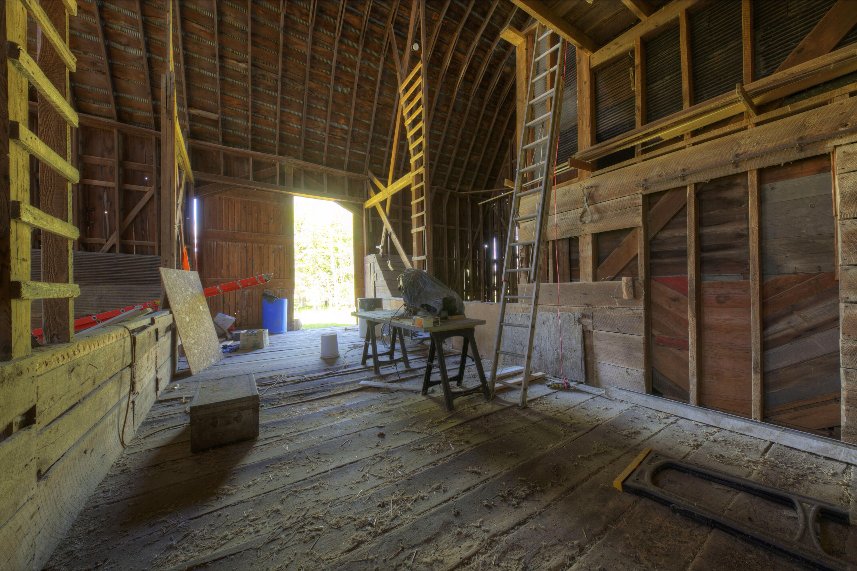 15610 Arnold Road Gregory, MI 48137 - Photo 72 of 90 Big barn interior 3