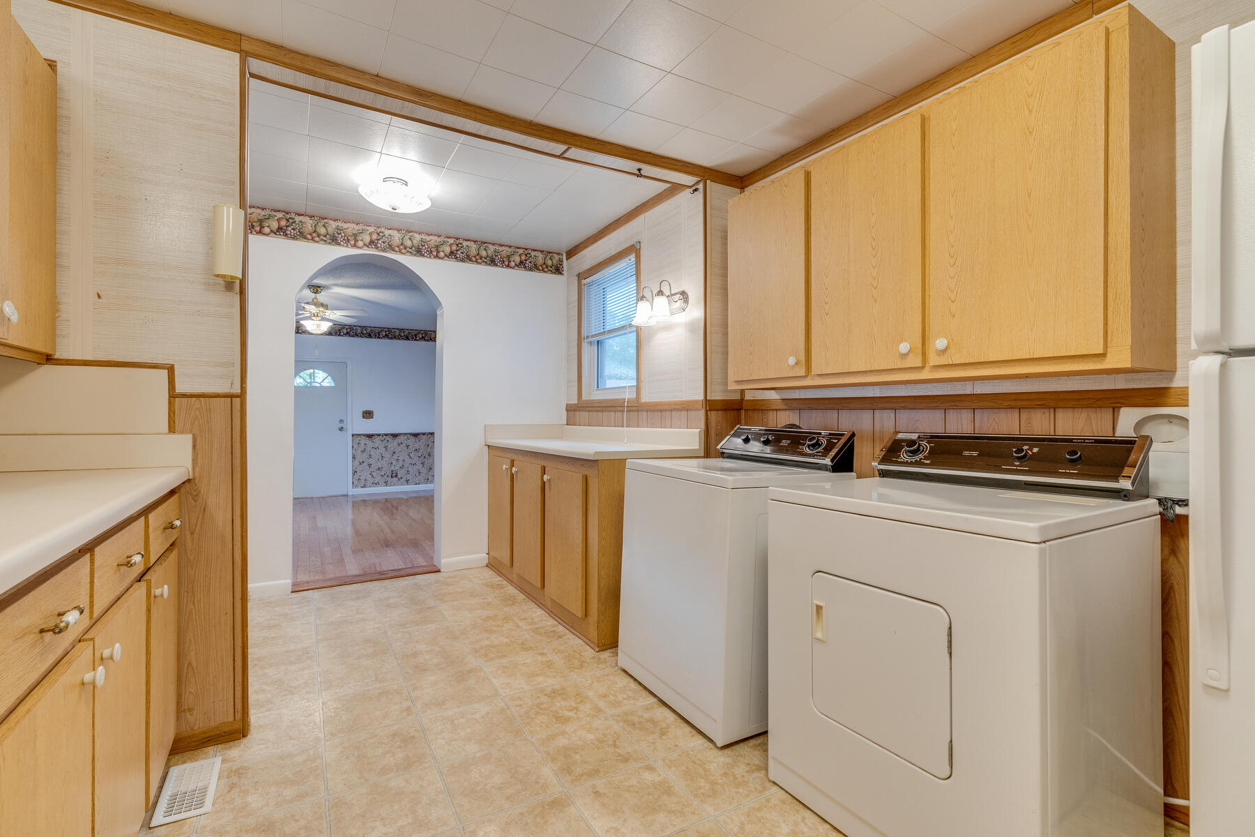 111 Melrose Street Hampton, TN 37658 - Photo 14 of 44 014
