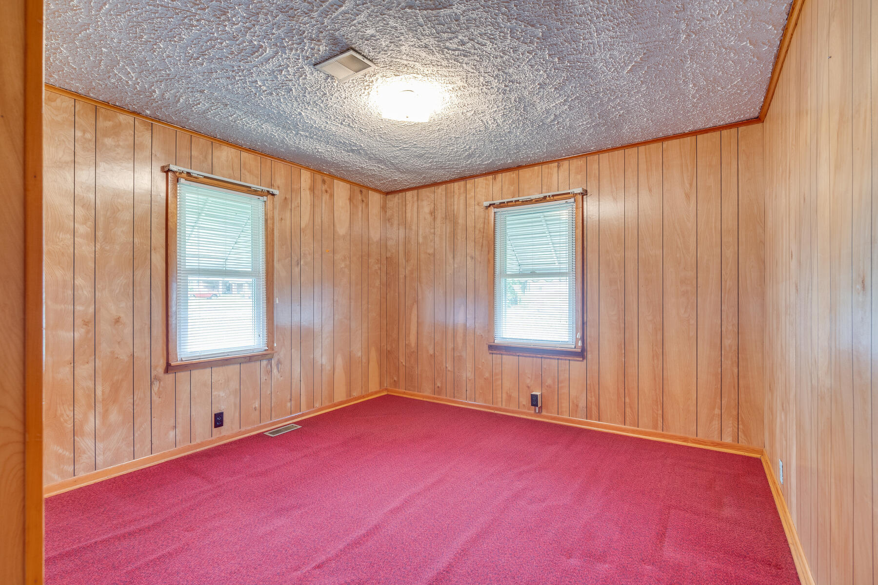 111 Melrose Street Hampton, TN 37658 - Photo 24 of 44 024