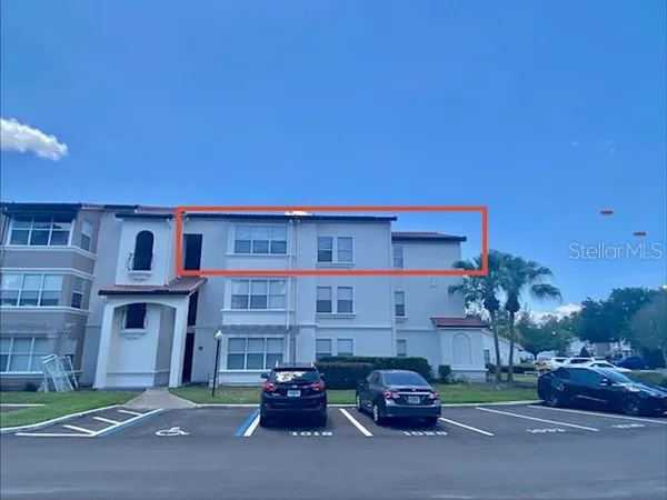 a car parked in front of a building