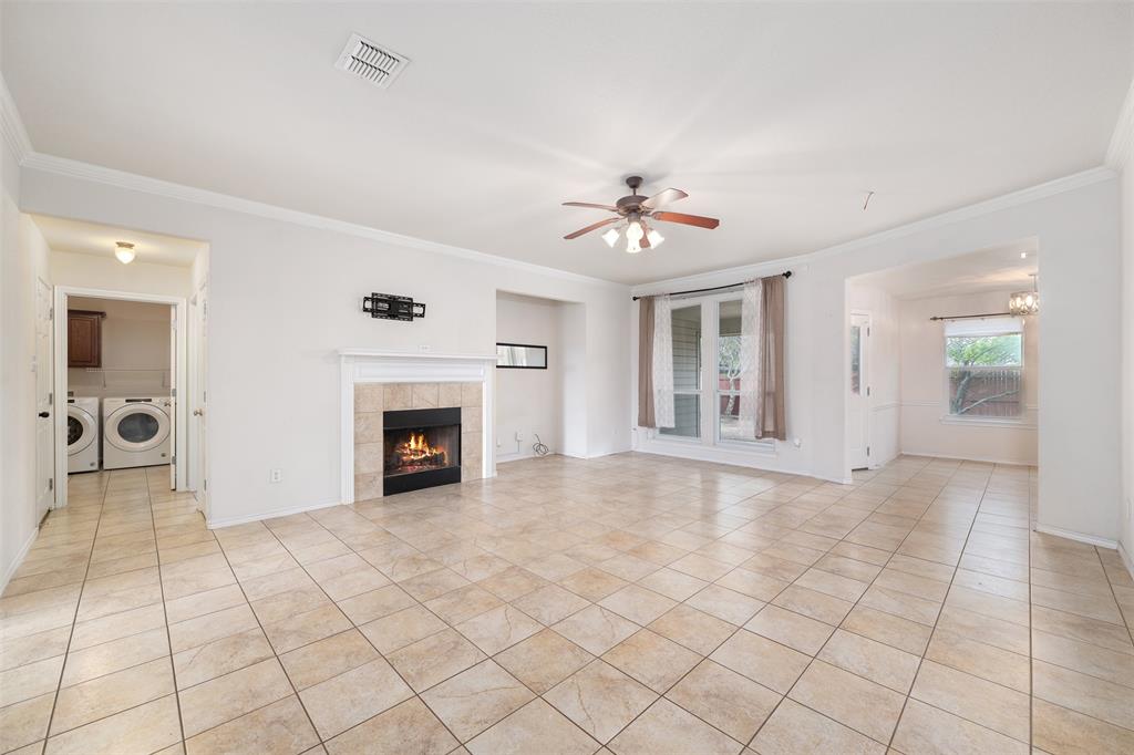 315 Rose Avenue Cleburne, TX 76033 - Photo 3 of 35