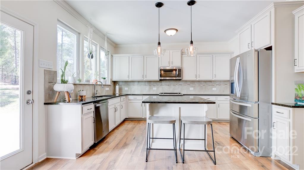 6006 Hawk View Road Waxhaw, NC 28173 - Photo 7 of 30 Gallery Image 7