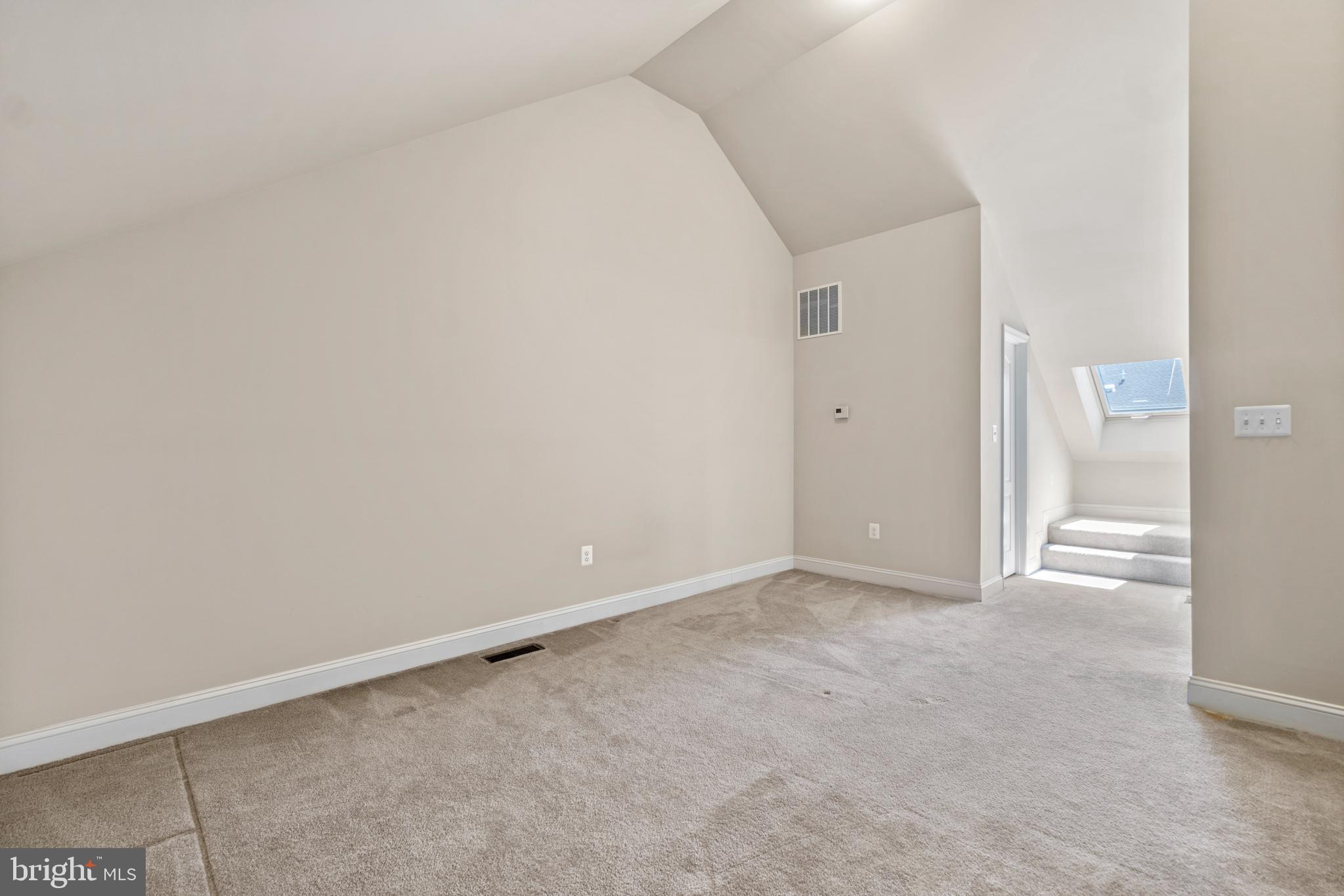 4410 Potomac Highlands Circle Triangle, VA 22172 - Photo 27 of 33